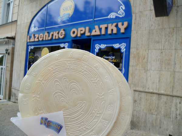 Shopping in Pilsen Czech Republic: Buy Czech Spa wafers online. Pilsen Einkaufen.