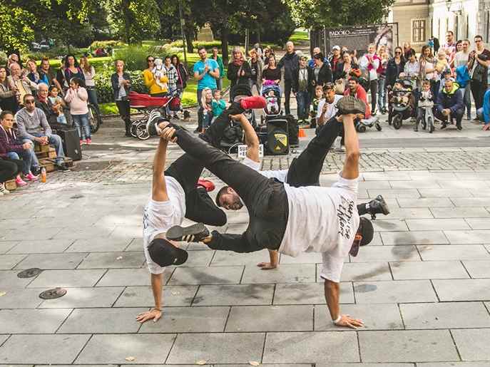 Pilsen Festivals: Pilsen Busking Fest.