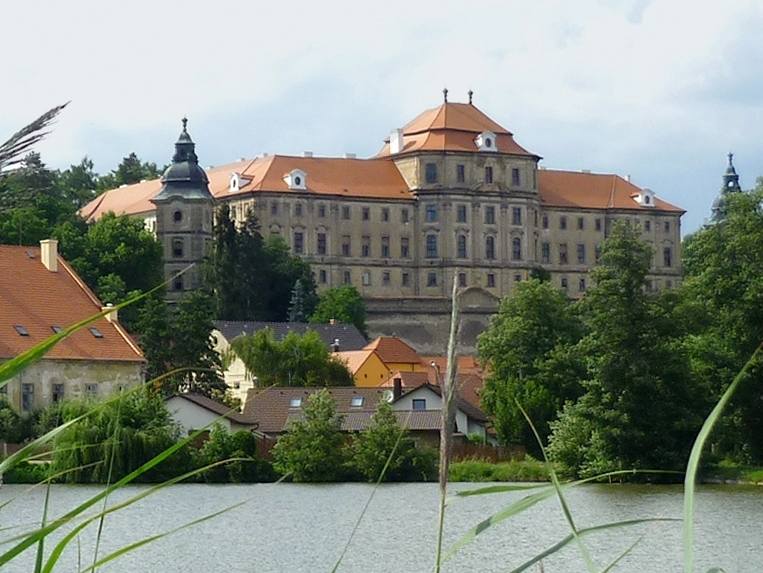 Castles near Plzeň: Radyne and Kozel